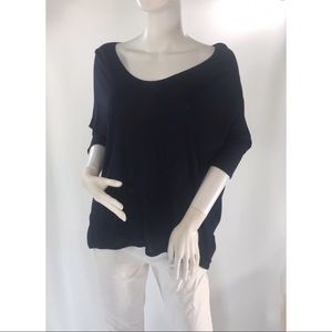 Vince Navy Batwing Sleeve Asymetrical Hem Top XS